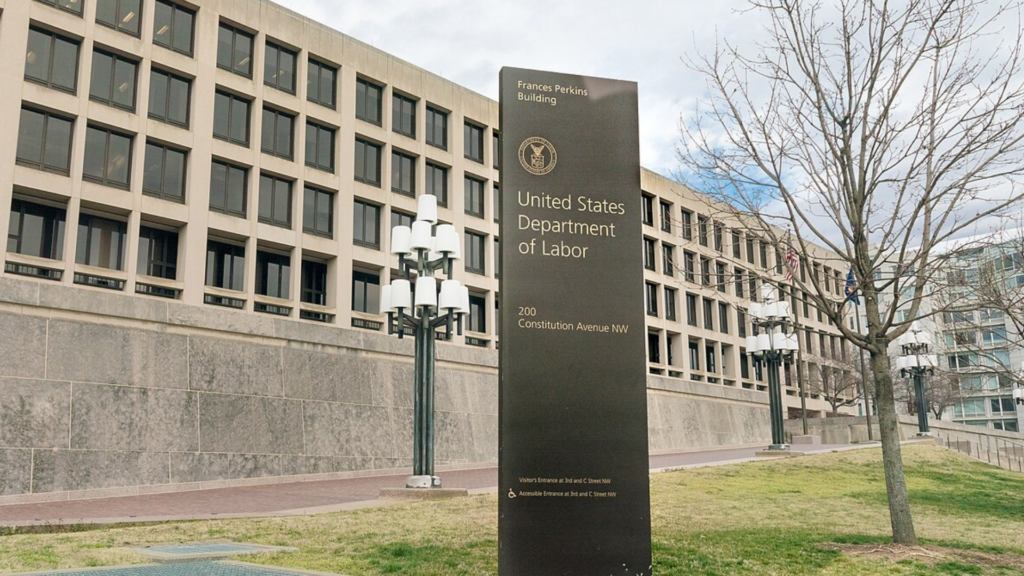 Labor Department moves to streamline new apprenticeship programs