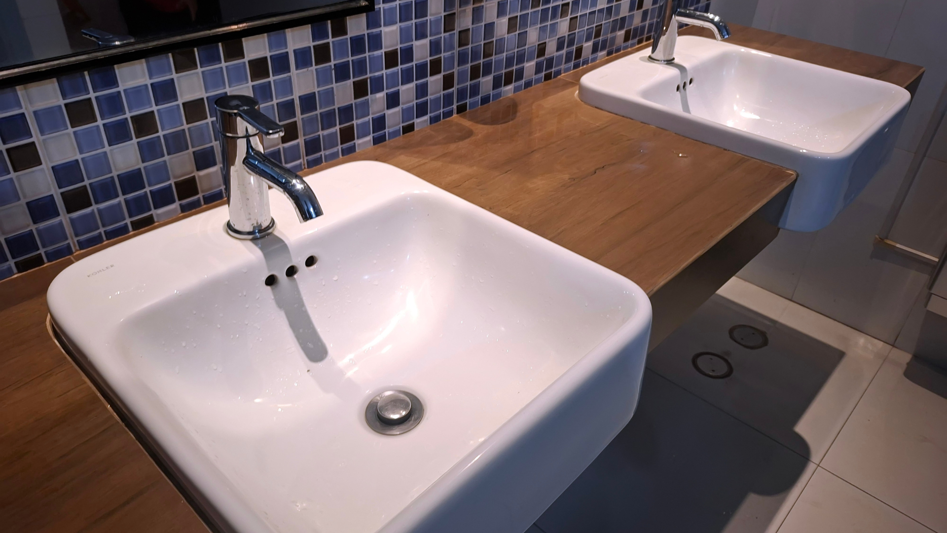 Sinks