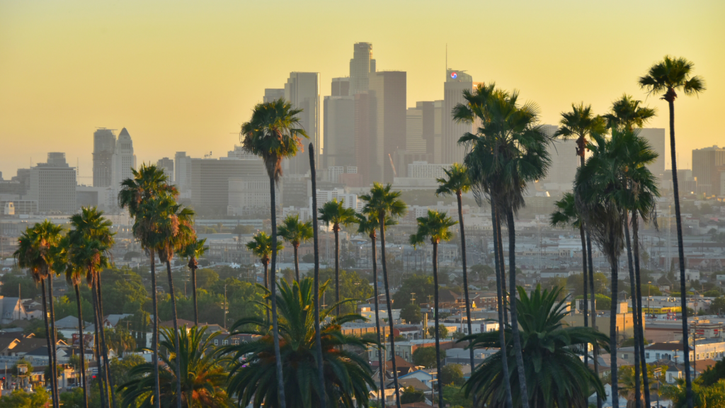 California passes first-of-its-kind heat pump permitting bill