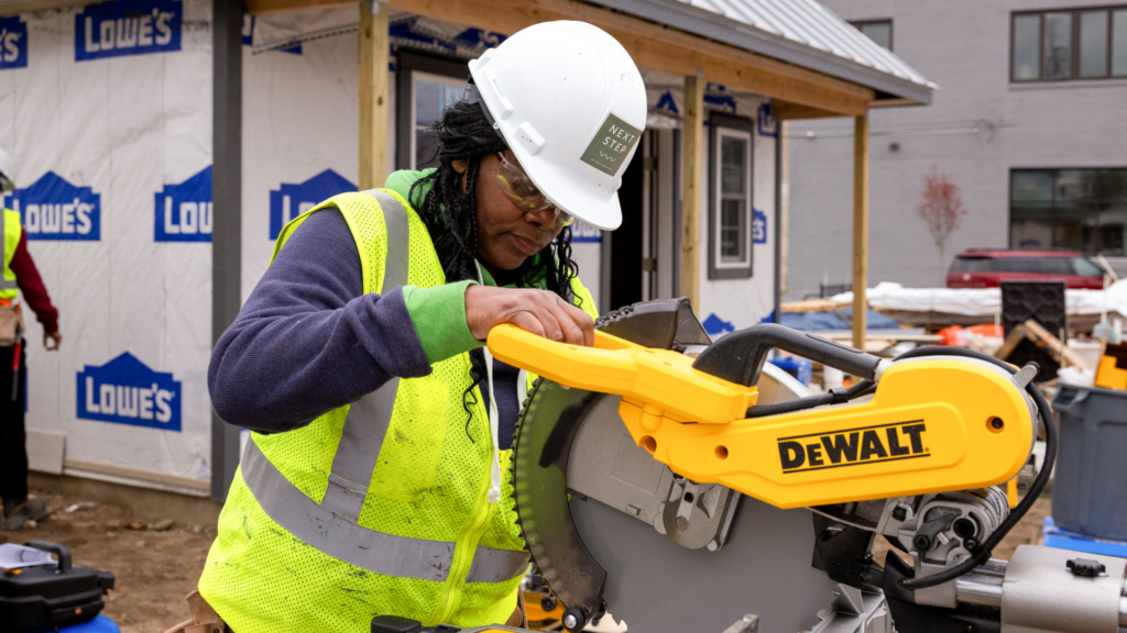 Lowe’s rallies over 75 partners to train 1 million tradespeople